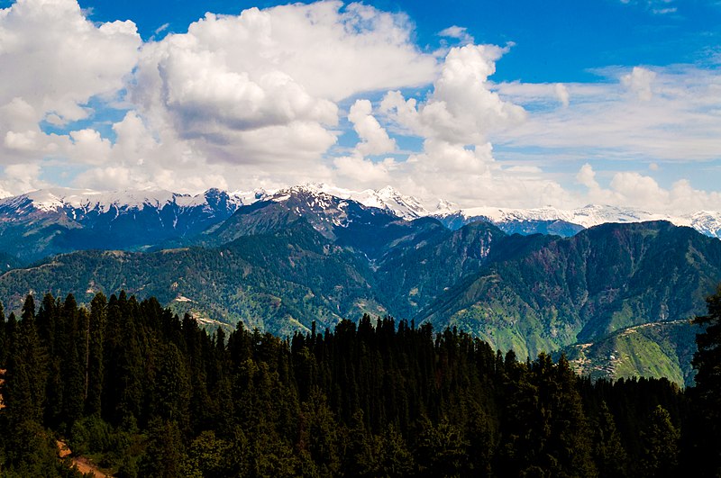 File:Mountains in sire.jpg