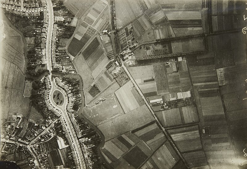 File:NIMH - 2011 - 5375 - Aerial photograph of Breda, The Netherlands - 1920 - 1940.jpg