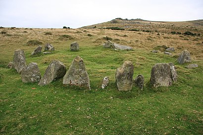 How to get to Nine Maidens Stone Circle with public transport- About the place