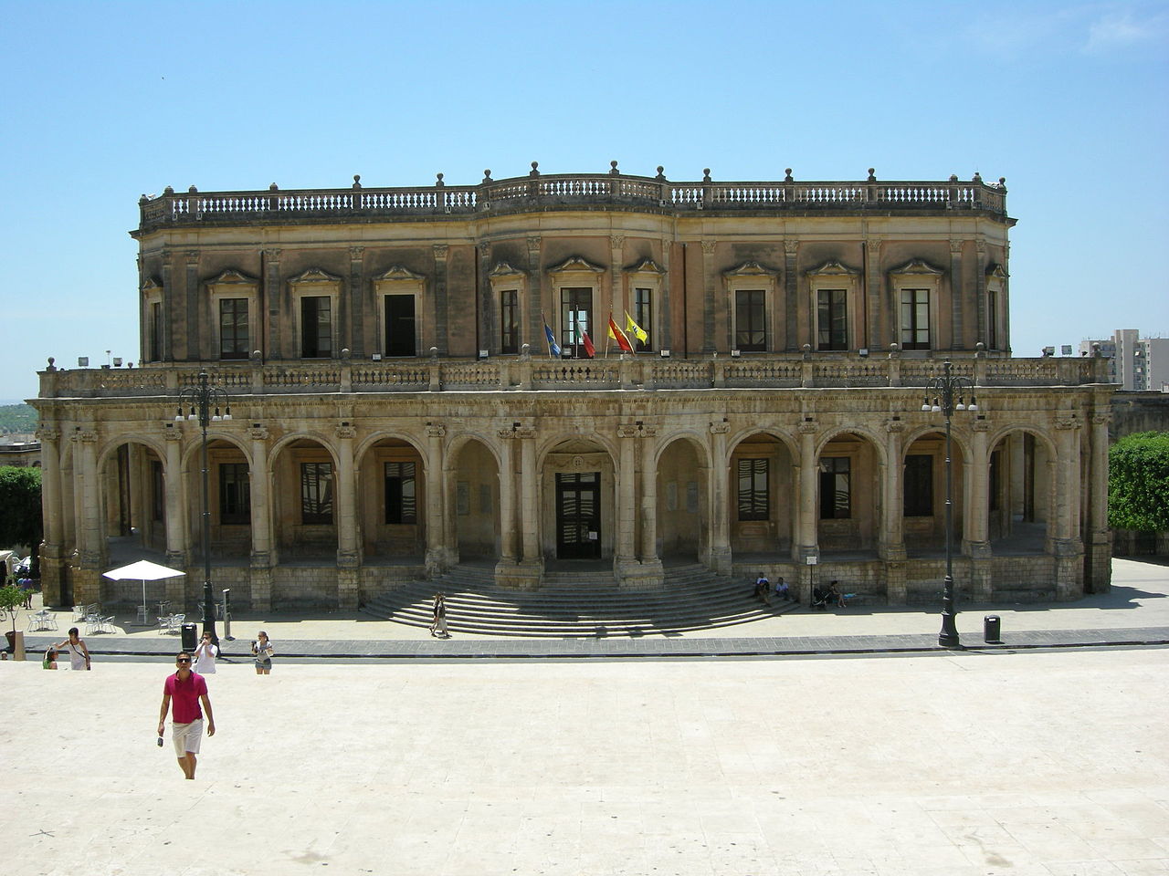 Noto, palazzo ducezio 00.JPG