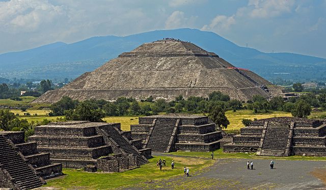 Teotihuacan, the 6th largest city in the world at its peak (1 AD to 500 AD)
