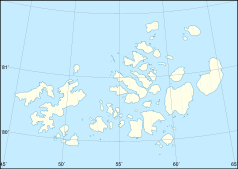 Mapa konturowa Ziemi Franciszka Józefa, po lewej znajduje się punkt z opisem „Baza lotnicza Nagurskoje”