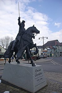 Owain Glyndwr - geograph.org.uk - 3392313.jpg