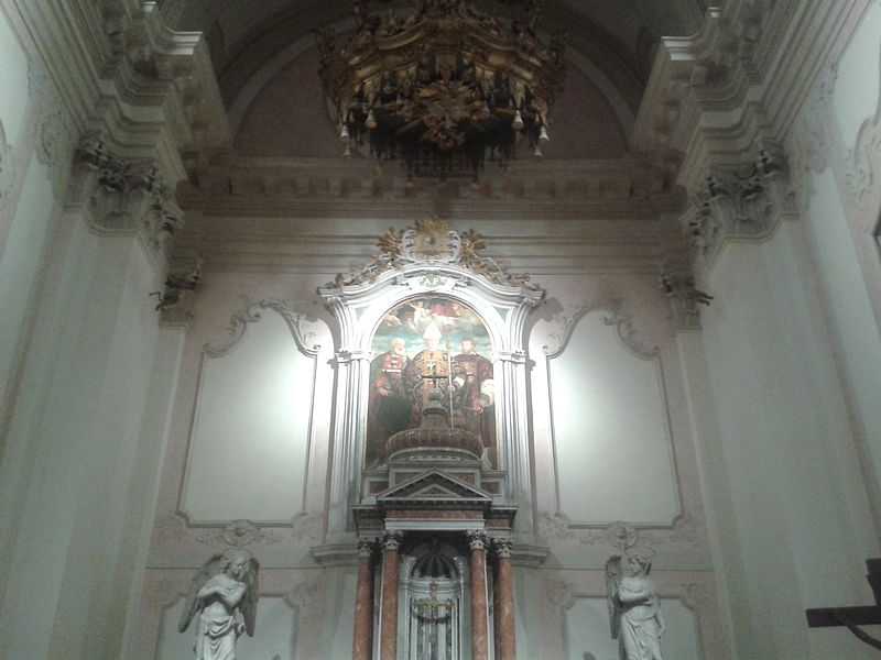 File:Pala Altar Maggiore Scorzè.jpg