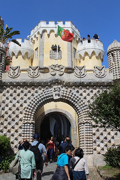 File:Palais national Pena Sintra 26.jpg