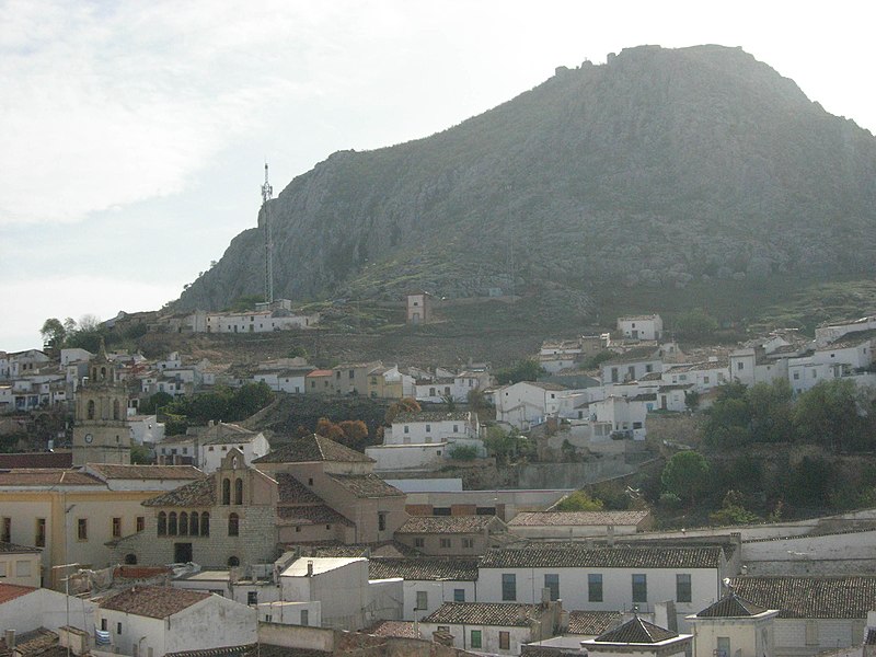 File:PeñaMartos.JPG