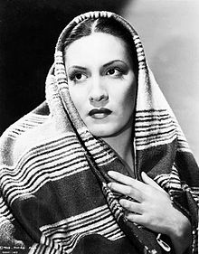Риос в роли Якимы в дилижансе (1939)