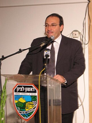 <span class="mw-page-title-main">Dov Zur</span> Israeli politician