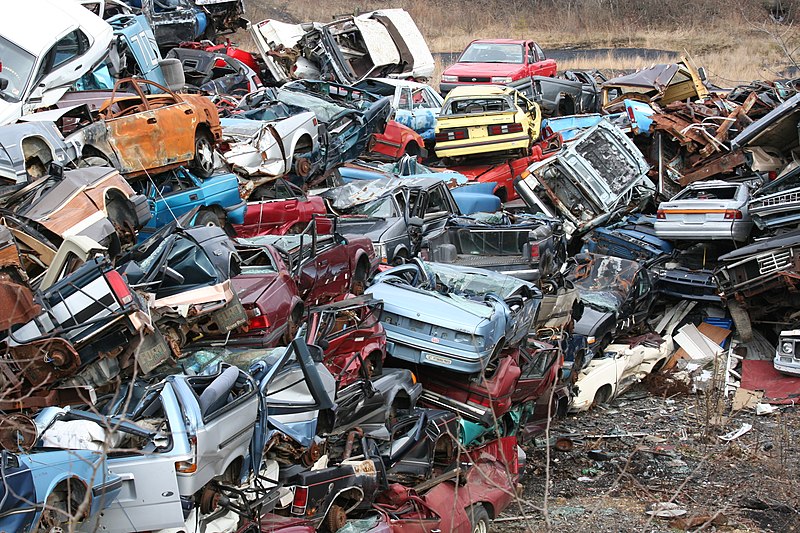 File:Pile of scrap cars (2143225359).jpg