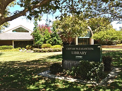 How to get to Pleasanton Public Library with public transit - About the place