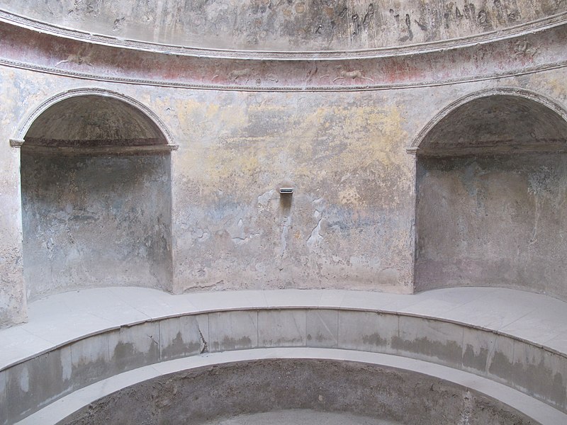 File:Pompei 2012 (8056990399).jpg