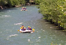 Պատկեր:Rafting_en_Sort.jpg