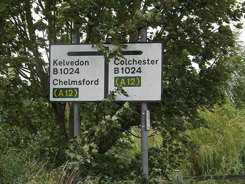 File:Roadsign on the B1023 Inworth Road - geograph.org.uk - 5183461.jpg