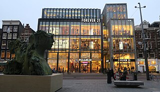<span class="mw-page-title-main">Rokin Plaza</span> Dutch retail complex