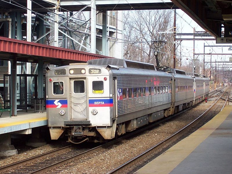 File:SEPTA GE Silverliner IV 308.jpg