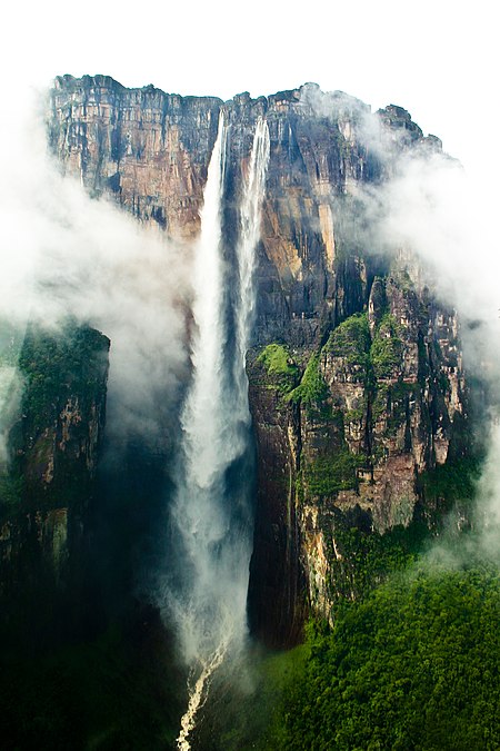 Salto angel descubierto.jpg