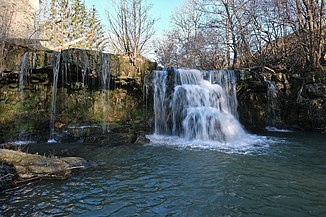 Wasserfall im Verlauf des Brénon