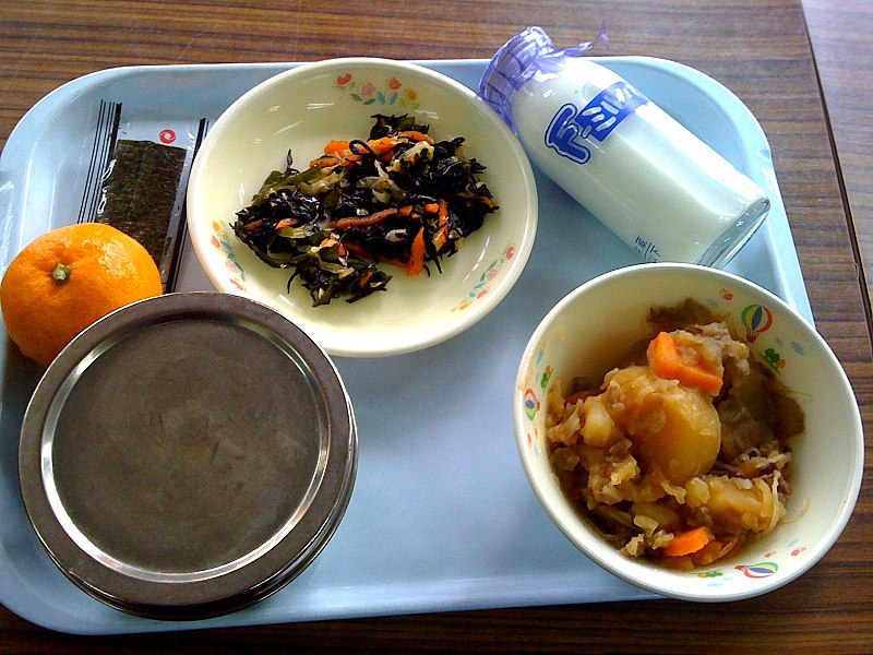 File:School lunch (4196396532).jpg