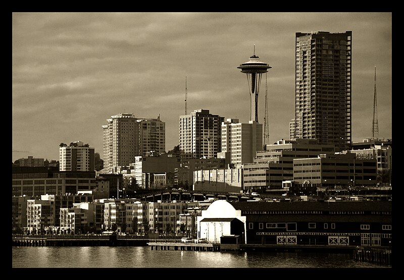 File:Seattle (2500678292).jpg