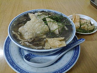 <span class="mw-page-title-main">Snake soup</span> A Chinese soup