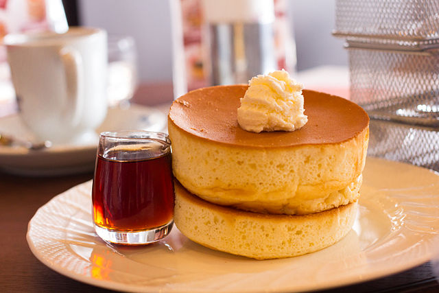 Japanese style souffle pancakes