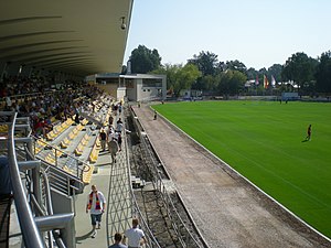 Znicz Pruszków: Geschichte, Spieler, Weblinks