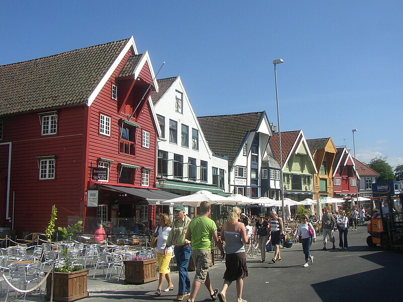 File:Stavanger (quartier traditionnel).JPG