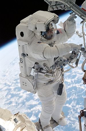 Piers Sellers: Wykształcenie oraz praca zawodowa, Kariera astronauty, Loty kosmiczne