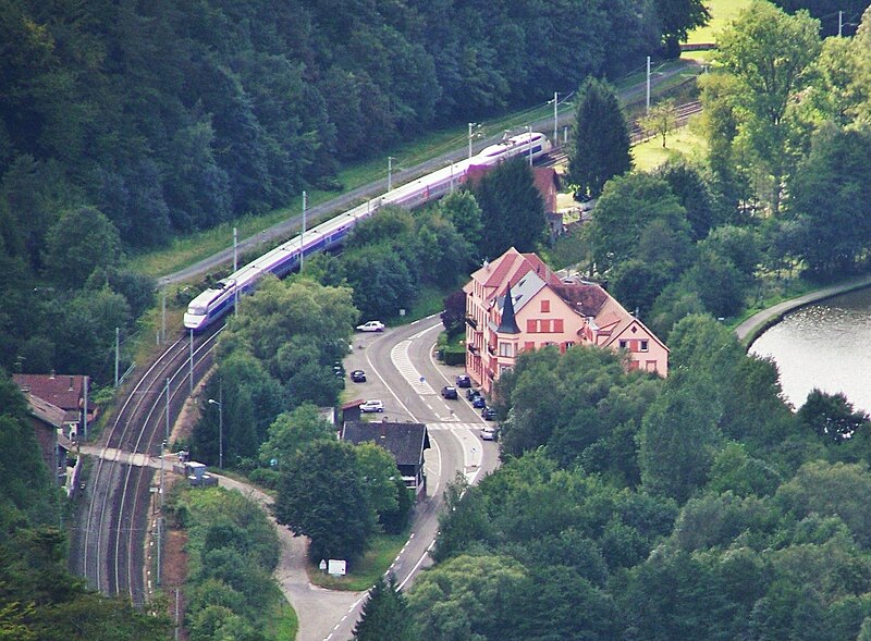 Plik:TGV entrée Alsace.JPG