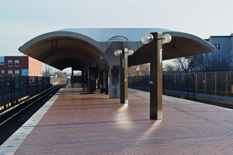 File:Takoma station (50971000162).png