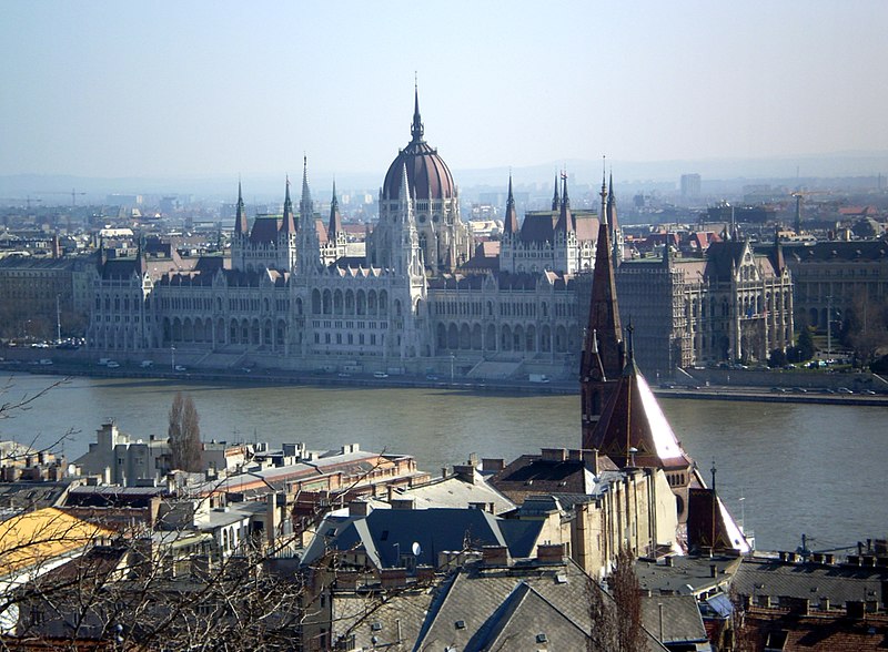 File:The Hungarian parliament - panoramio.jpg