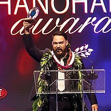 Томас Ианнуччи на церемонии вручения наград Nā Hōkū Hanohano Awards (2018) .jpg