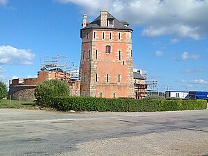 Camaret-Sur-Mer: Géographie, Urbanisme, Héraldique