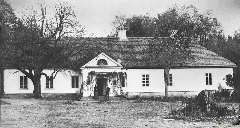 File:Tuhanowiczy - dwor - fasad - before 1899 AD.jpg
