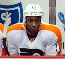 Wayne Simmonds 2011-12-29.JPG