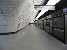 Eastbound Elizabeth line platform Whitechapel station Elizabeth Line 26th May 2022 03.jpg