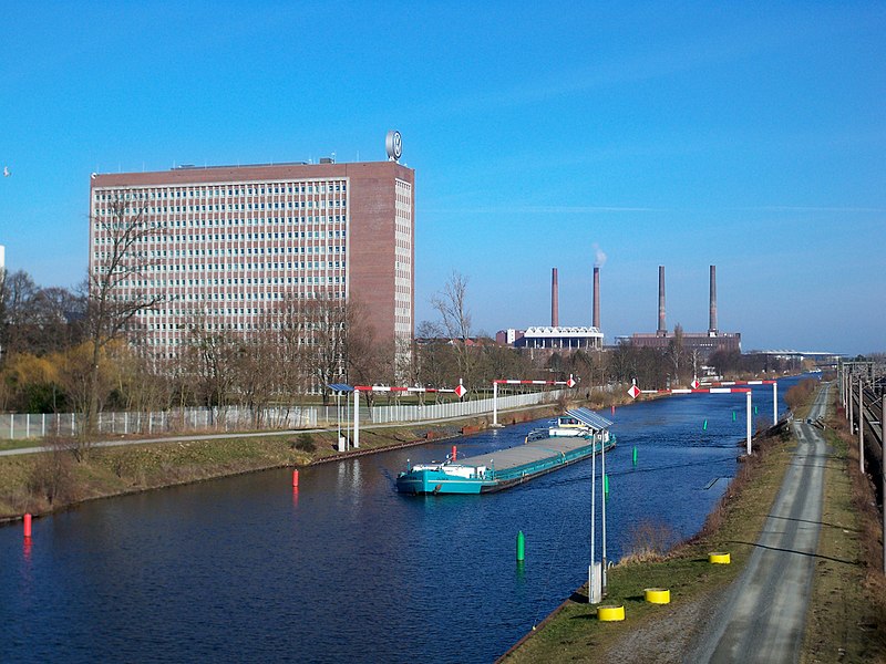 Fil:Wolfsburg Mittellandkanal.JPG