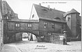 "Das alte Tor am Fischhofplatz". Dresden. "Großstadt-Idyll" 02.jpg