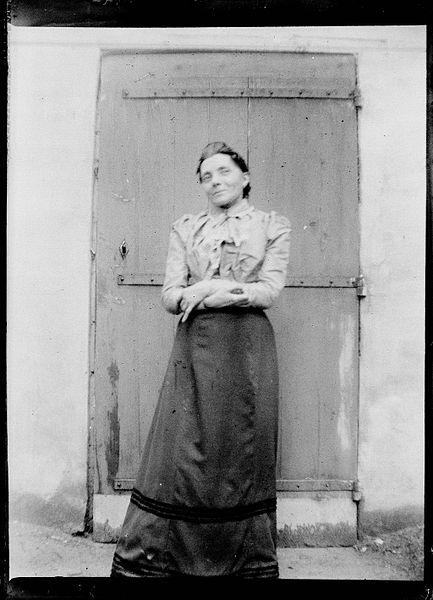 File:(Femme d'âge mûr) - Fonds Berthelé - 49Fi1434.jpg