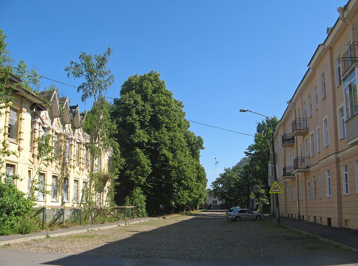 Лазаревский переулок (Кронштадт) — Википедия