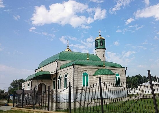 Аул мечеть. Аул Апсуа Адыге-Хабльский район. Мечеть Апсуа. Мечети в Адыге Хабле. Апсуа КЧР.