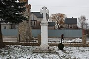 Озерянка - Пам'ятний знак (хрест) на честь скасування панщини - 892.jpg