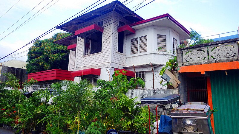 File:12. Natividad Morente Dela Joya Ancestral House, Pinamalayan 01.JPG