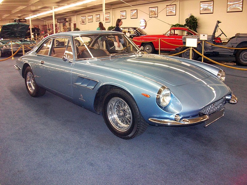 File:1967 Ferrari 500 Superfast Series II (5810146877).jpg