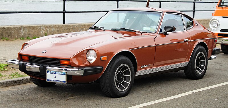 File:1976 Datsun 280Z, front 6.16.19.jpg