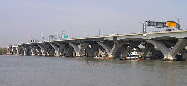 The Woodrow Wilson Bridge carrying I-95/I-495 over the Potomac River between Alexandria, Virginia, and Oxon Hill, Maryland, April 2007