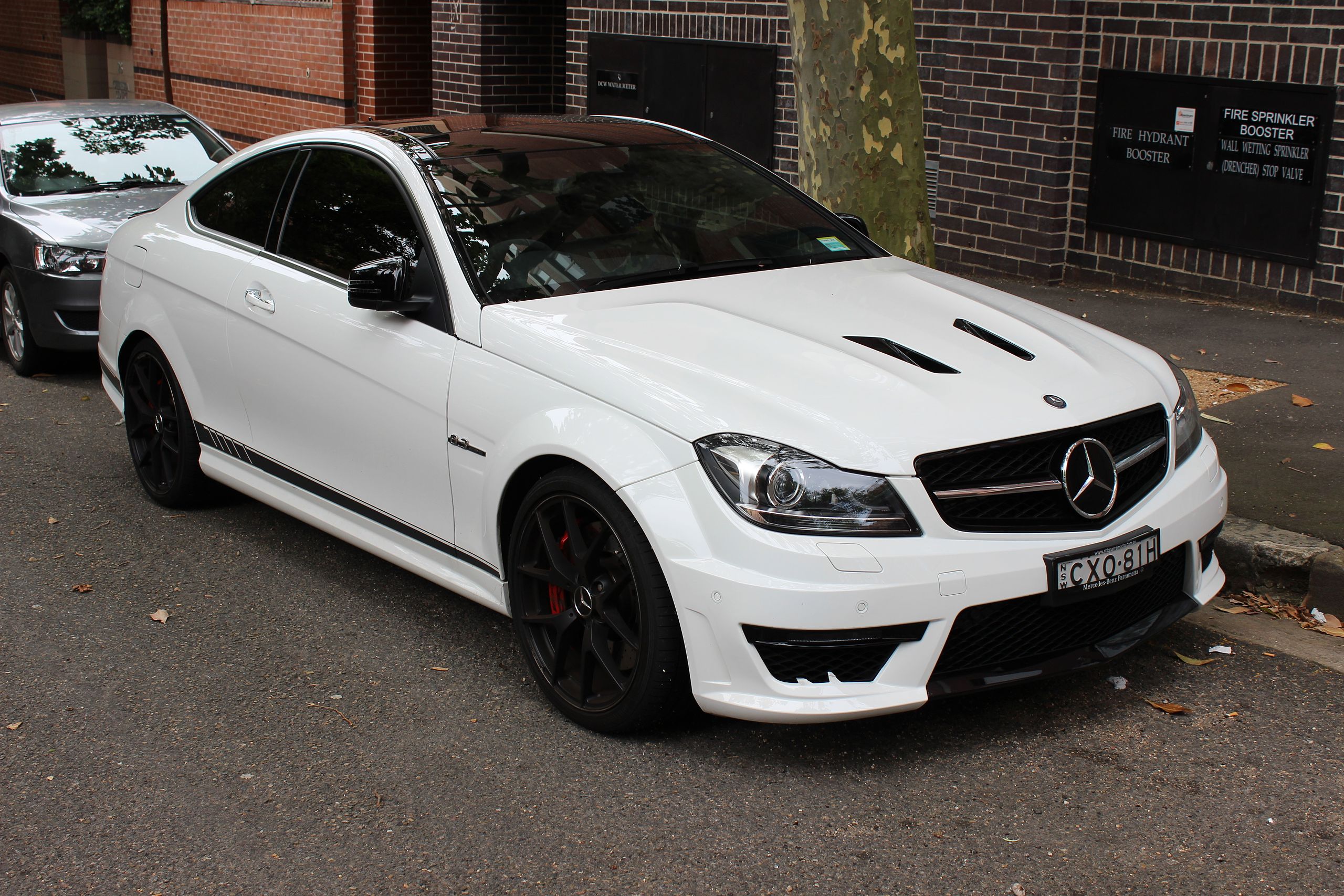 File:2015 Mercedes-Benz C 63 AMG (C204) Edition 507 coupe (23334636923).jpg  - Wikimedia Commons