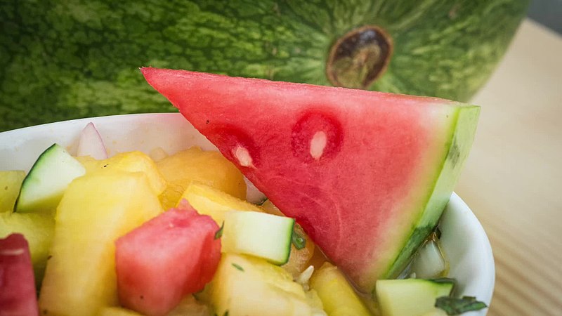 File:20160715-AMS-LSC-9001-Farmers Market-Food Demo-Watermelon Salad (28261743674).jpg