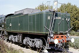 Le tender 38 A 16 de la 231 E 41.