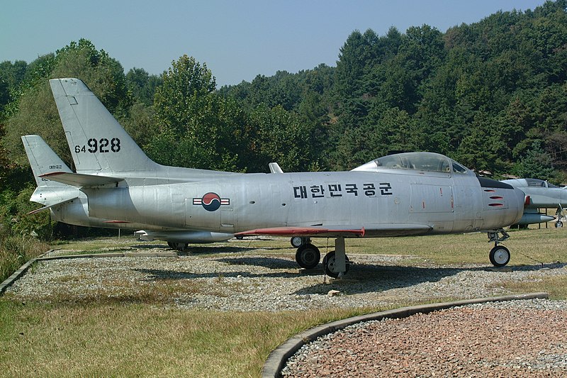 File:64-928 an F-86F RoKAF (3223340682).jpg